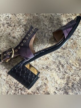 Chunky Block Heel Sandals in Deep Purple